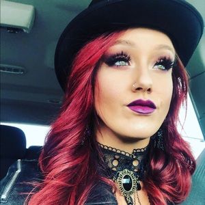 Meet your Posher, Nishelle